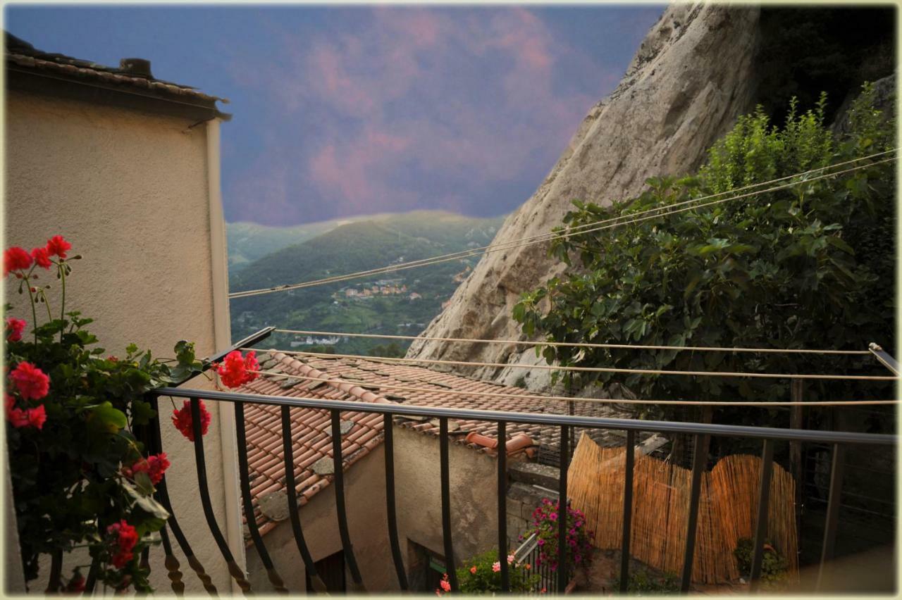 B&B L'Arabatana Pietrapertosa Extérieur photo